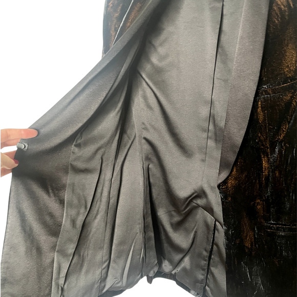 SOLD! - Picture 8 of 14